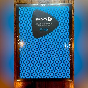 Smart Digital Photo Frame with WiFi
